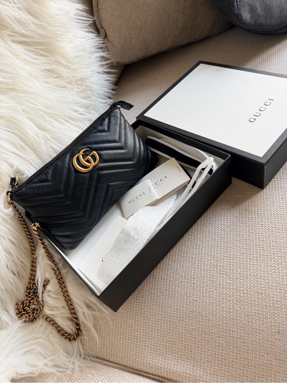 Gucci Black Chevron Leather Crossbody with Gold GG - Picture 7 of 7